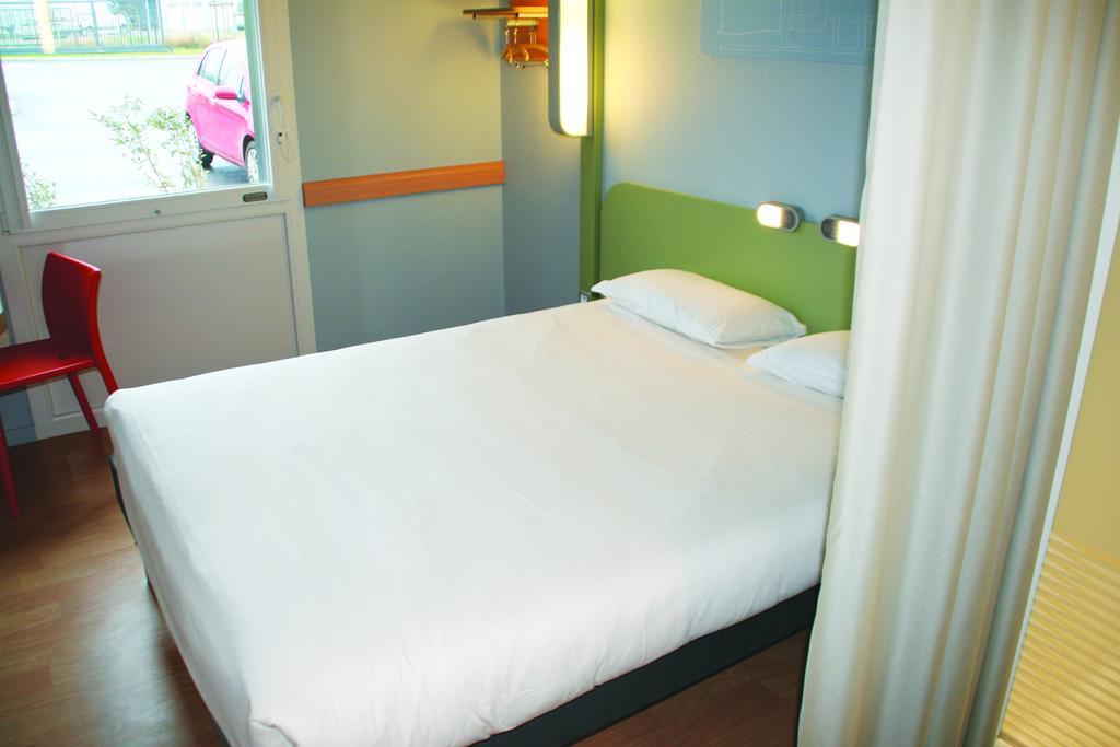 Ibis Budget Saint Pourcain Habitación foto